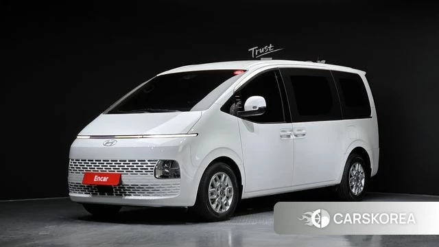 Hyundai Staria 2025 Белый из Кореи
