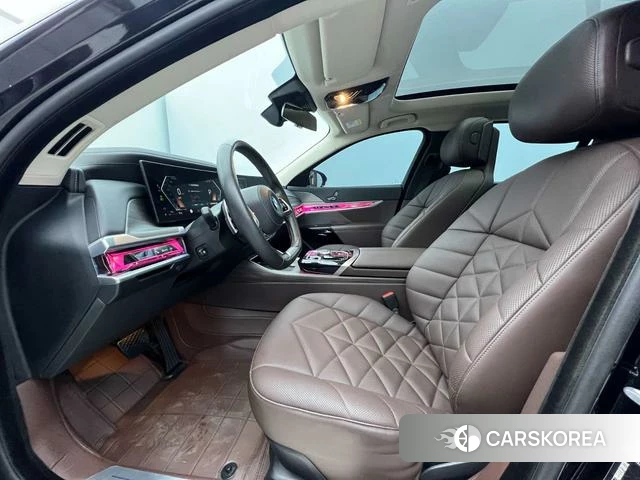 BMW 7 series 2024 Черный из Китая