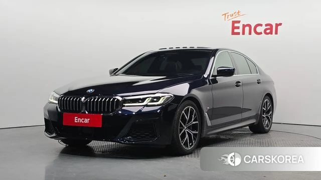 BMW 5 Series (G30) 2020 Черный из Кореи