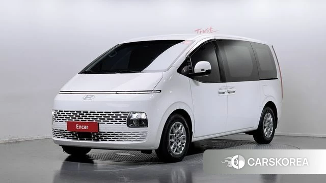 Hyundai Staria 2025 Белый из Кореи