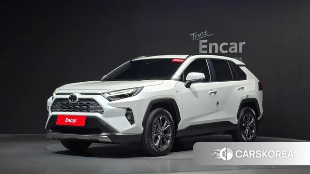 Toyota RAV4 5th Generation 2025 Белый из Кореи
