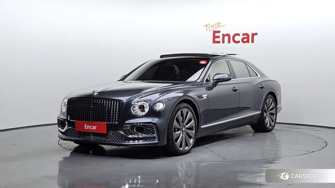 Bentley Flying Spur 3rd Generation 2021 Серый из Кореи