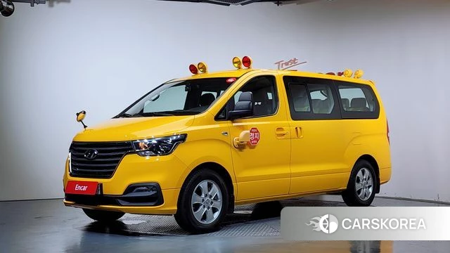 Hyundai The New Grand Starex 2020 Желтый из Кореи
