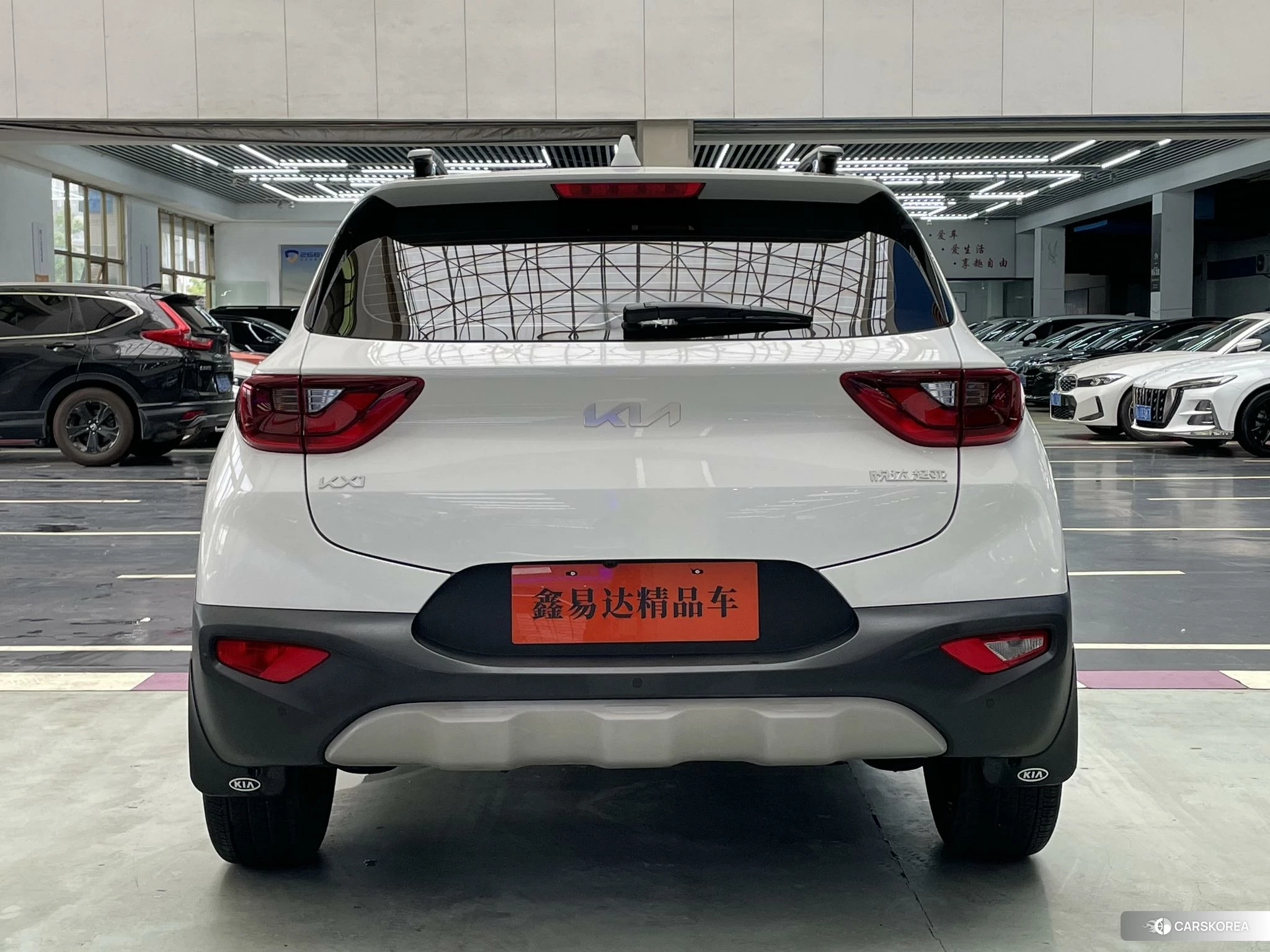 Kia KX1 2021 Белый из Китая