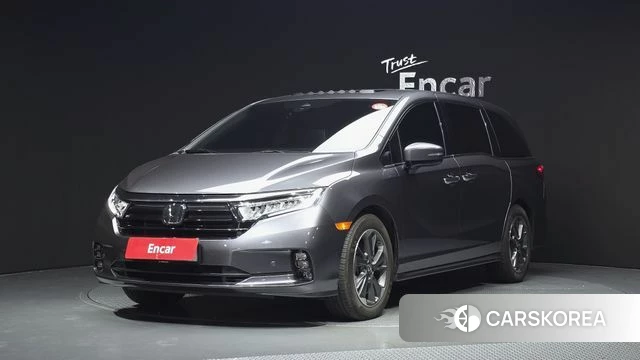 Honda Odyssey 2023 Серый из Кореи