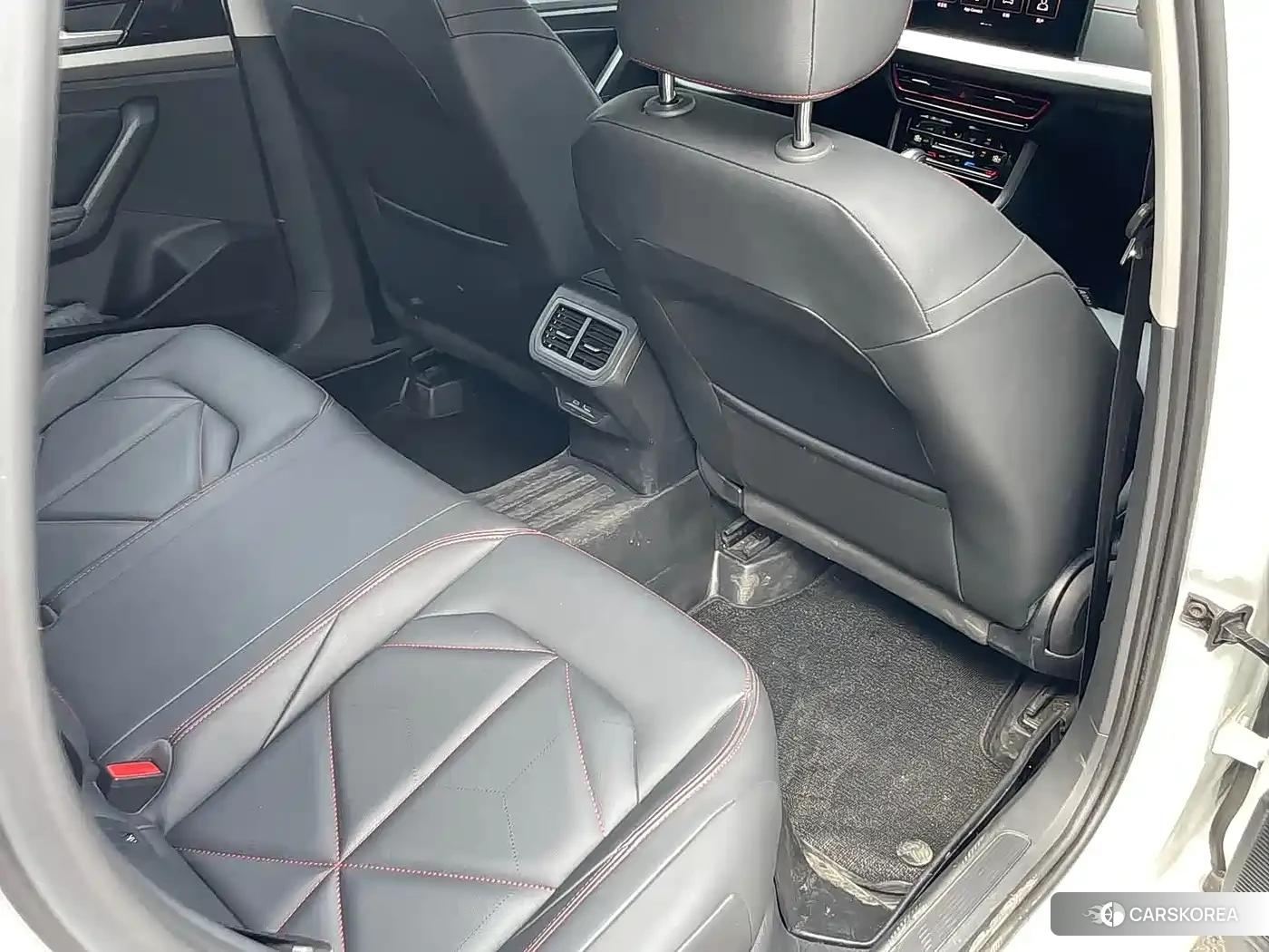 Volkswagen Lavida 2024 Белый из Китая