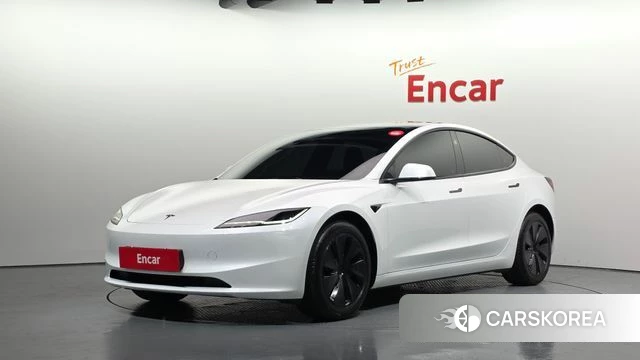 Tesla Model 3 2025 Белый из Кореи