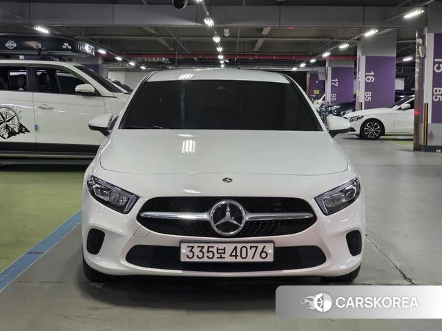 Mercedes-Benz A-Class W177 2022 Белый из Кореи