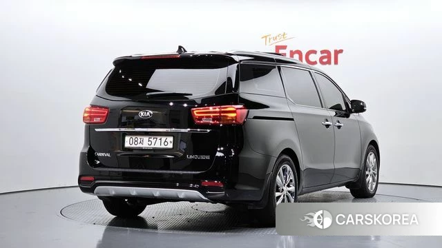 Kia The New Carnival 2018 Черный из Кореи
