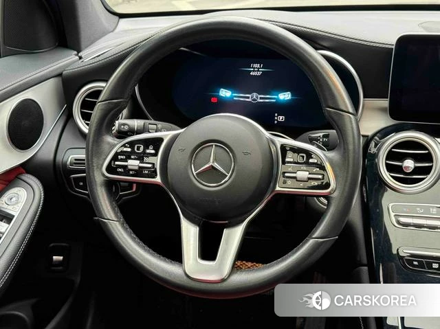 Mercedes-Benz GLC 2020 Шампань из Китая