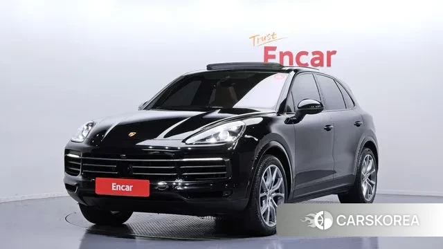 Porsche Cayenne (PO536) 2023 Черный из Кореи