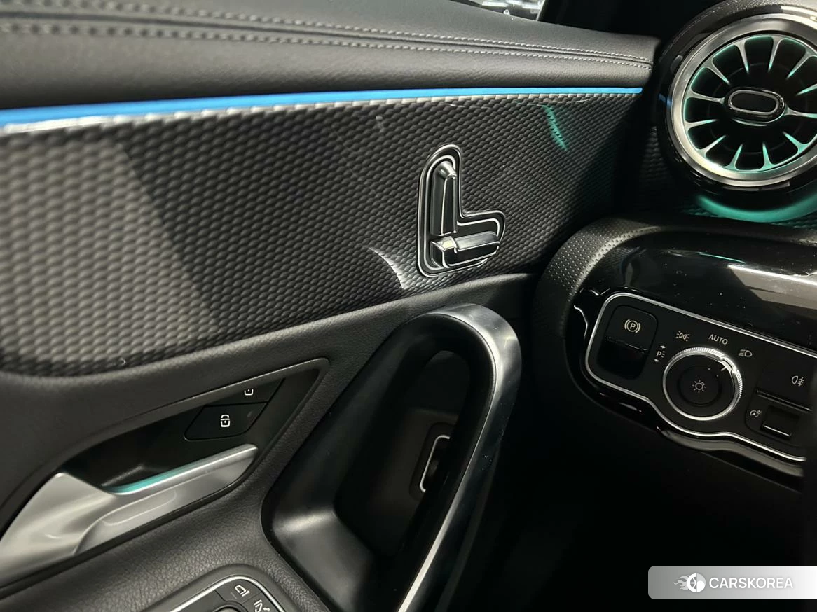 Mercedes-Benz A-Class 2021 Белый из Китая