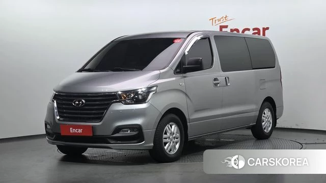 Hyundai The New Grand Starex 2018 Серебристо-серый из Кореи