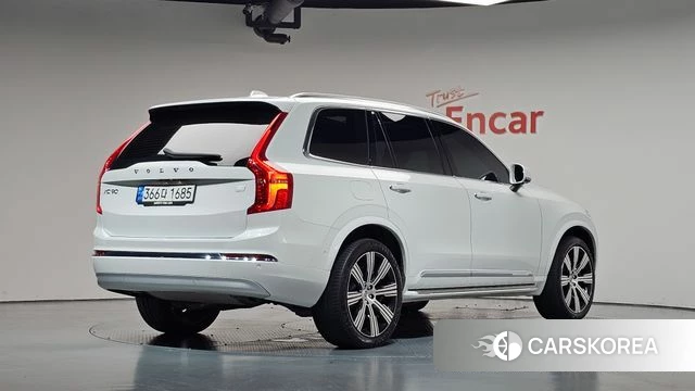Volvo XC90 second Generation 2022 Белый из Кореи