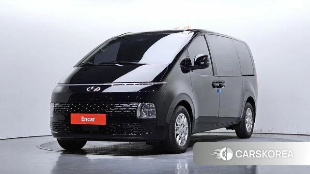 Hyundai Staria 2023 Черный из Кореи