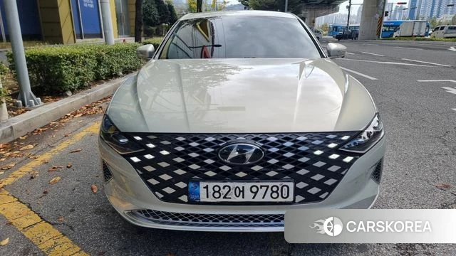 Hyundai The New Grandeur IG Hybrid 2021 Цвет галактики из Кореи