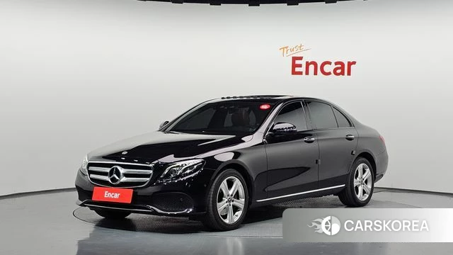 Mercedes-Benz E-Class W213 2018 Черный из Кореи