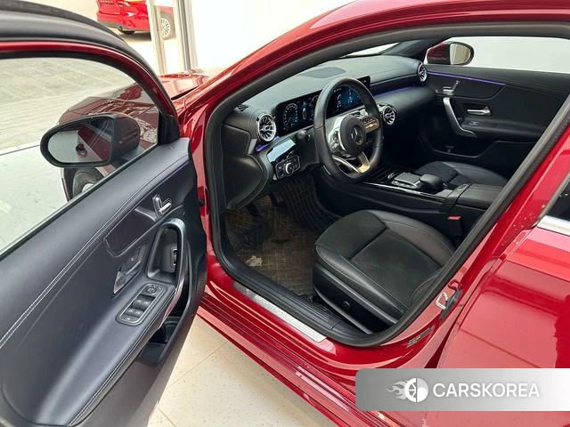 Mercedes-Benz A-Class 2021 Красный из Китая