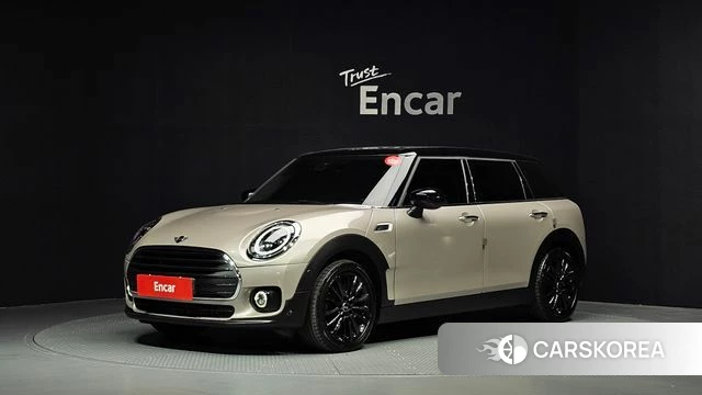 Mini Cooper Clubman 2023 Песочный из Кореи