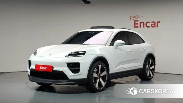 Porsche Makan EV 2025 Белый из Кореи