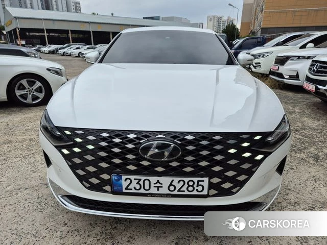 Hyundai The New Grandeur IG Hybrid 2021 Белый из Кореи