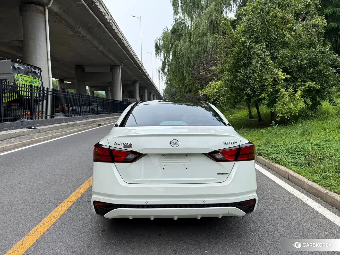 Nissan Altima 2022 Белый из Китая, фото 2