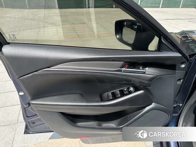Mazda Atenza 2021 Синий из Китая