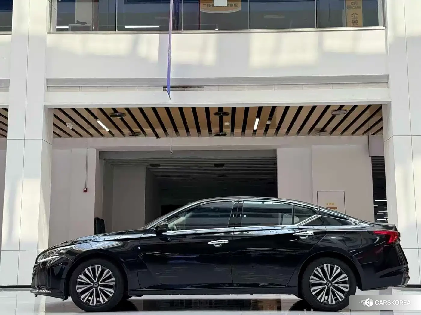 Nissan Altima 2023 Черный из Китая