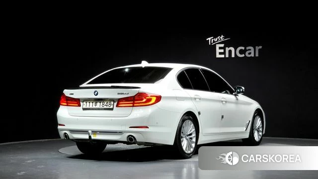 BMW 5 Series (G30) 2020 Белый из Кореи
