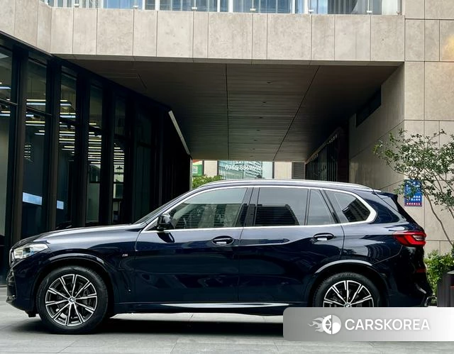 BMW X5 2021 Черный из Китая