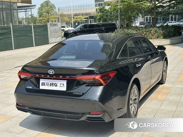 Toyota Avalon 2021 Черный из Китая