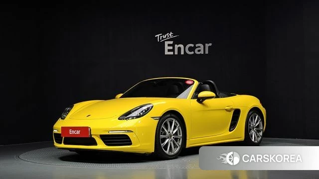 Porsche 718 Boxster 2019 Желтый из Кореи