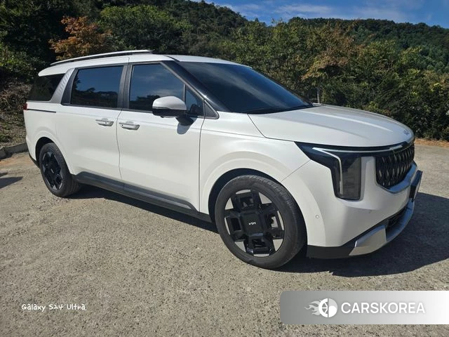 Kia The New Carnival 4th Generation 2024 Белый из Кореи