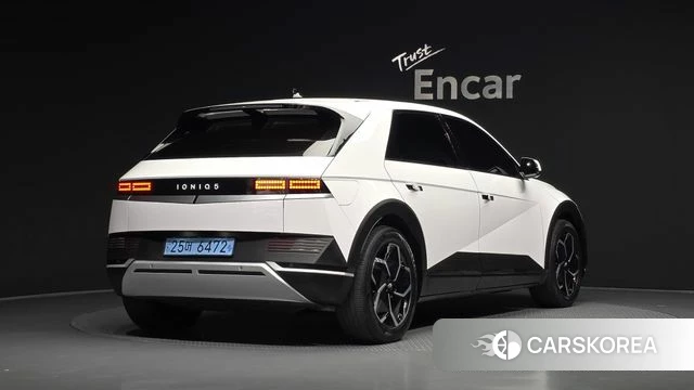 Hyundai Ionic 5 2021 Белый из Кореи