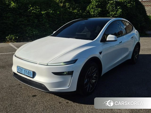 Tesla Model Y 2026 Белый из Кореи