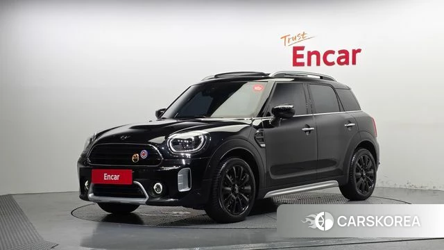 Mini Cooper Countryman 2024 Черный из Кореи