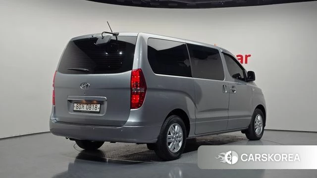 Hyundai The New Grand Starex 2020 Серый из Кореи