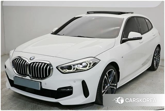 BMW 1 Series (F40) 2021 Белый из Кореи