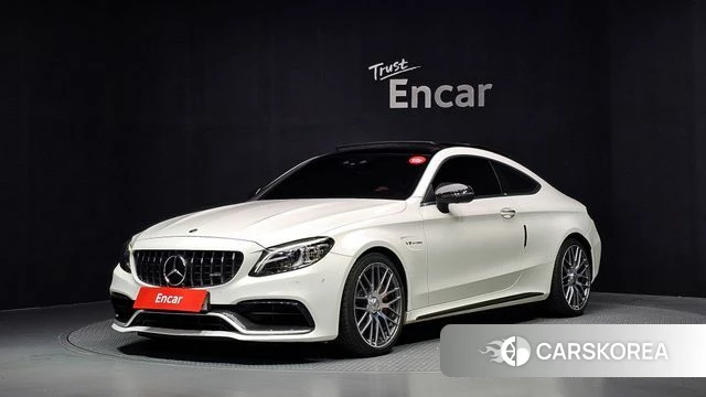 Mercedes-Benz C-Class W205 2021 Белый из Кореи