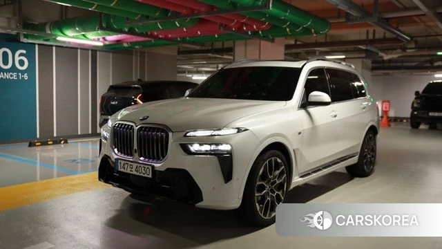 BMW X7 (G07) 2026 Белый из Кореи
