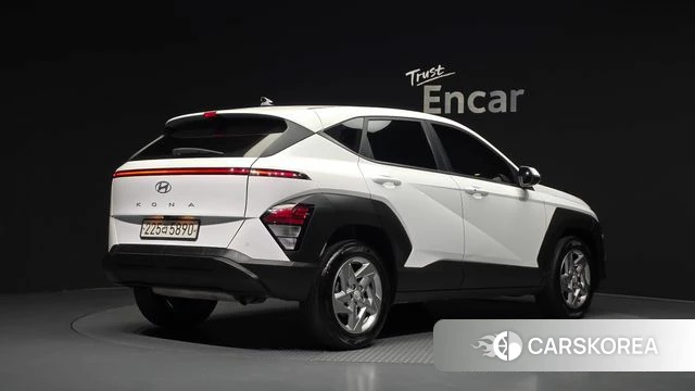 Hyundai Kona (SX2) 2023 Белый из Кореи
