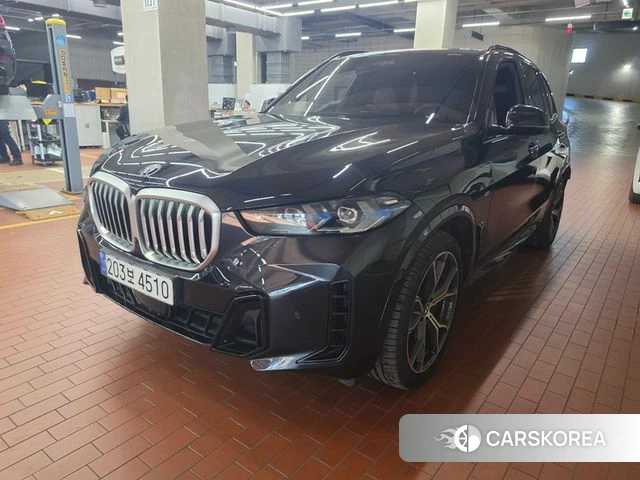 BMW X5 (G05) 2023 Черный из Кореи