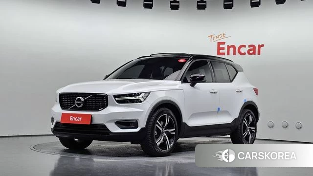 Volvo XC40 2020 Белый из Кореи