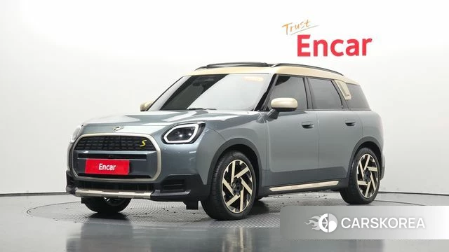 Mini Cooper Countryman Electric 3rd Generation 2025 Небесно-голубой из Кореи