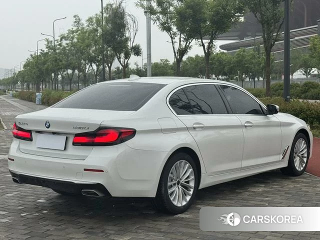 BMW 5 series 2021 Белый из Китая
