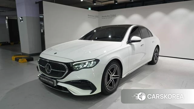 Mercedes-Benz E-Class W214 2026 Белый из Кореи