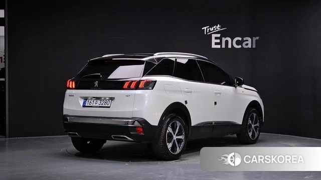 Peugeot 3008 second generation 2022 Белый из Кореи