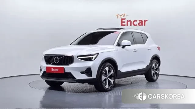 Volvo XC40 2024 Белый из Кореи