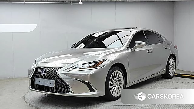 Lexus ES300h 7th generation 2021 Серый из Кореи