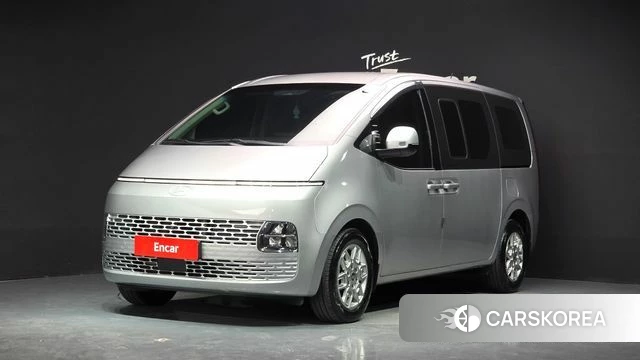 Hyundai Staria 2025 Серебряный из Кореи